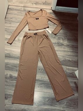New YOZY 2 Piece Set for Women